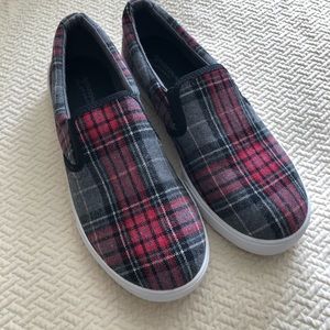 Plaid Slip On Arizona Jeans Sneakers Size 10